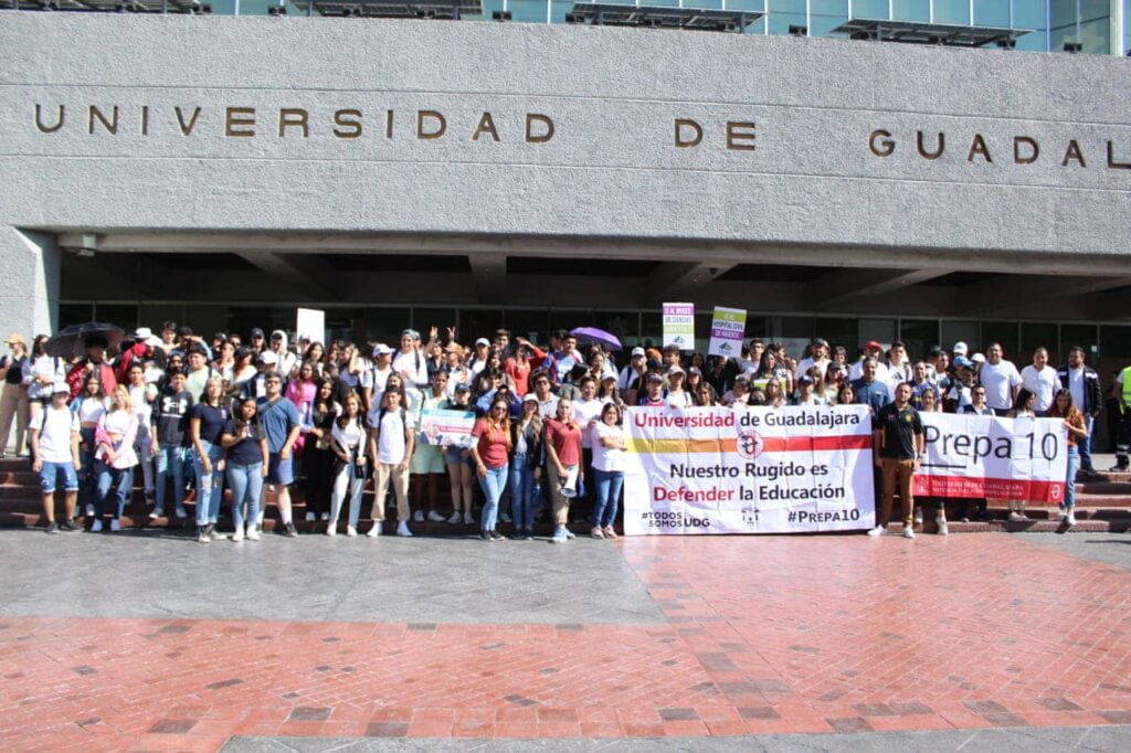 Alfaro Vs Udeg La Guerra Es Pol Tica No Acad Mica Proyecto