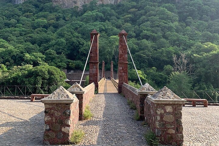 barranca huentitan puente de arcediano