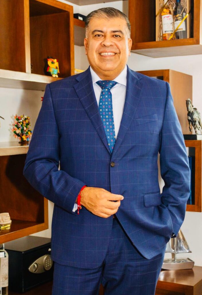 Maximiliano Lomeli Cisneros