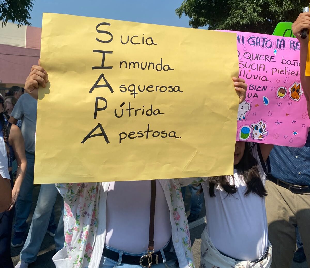 ¿Cuál es el juego perverso de Movimiento Ciudadano frente a la crisis del agua contaminada que sufren habitantes de 600 colonias de la metrópoli?